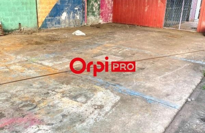 Location Local commercial 280m&sup2; Fort de france