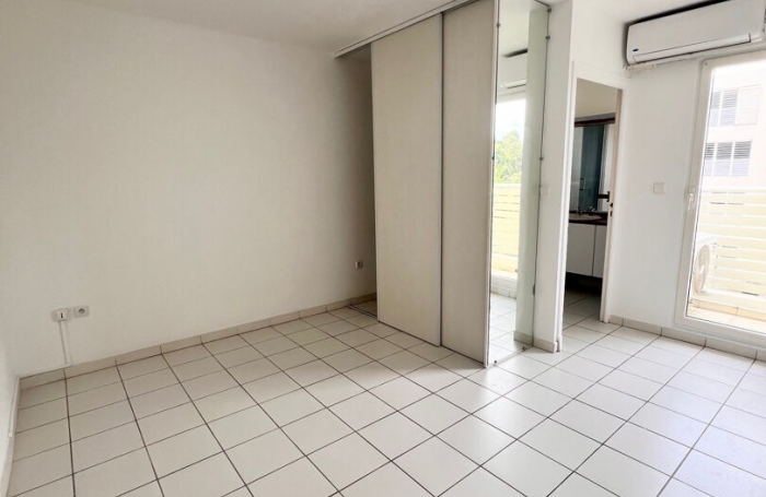 Vente Appartement 52.73m&sup2; 2 pi&egrave;ces Fort de france