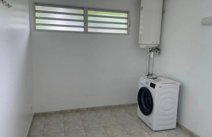 Location Maison 102m&sup2; 4 pièces Fort de france