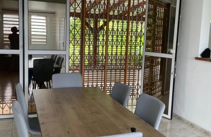 Location Maison 102m&sup2; 4 pièces Fort de france
