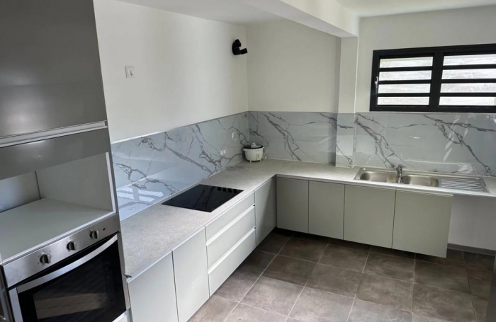 Location Appartement 125m&sup2; 6 pièces Saint-Joseph