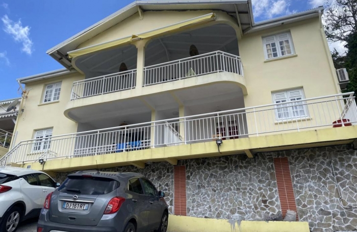 Location Appartement 97m&sup2; 4 pièces Les Trois Ilets