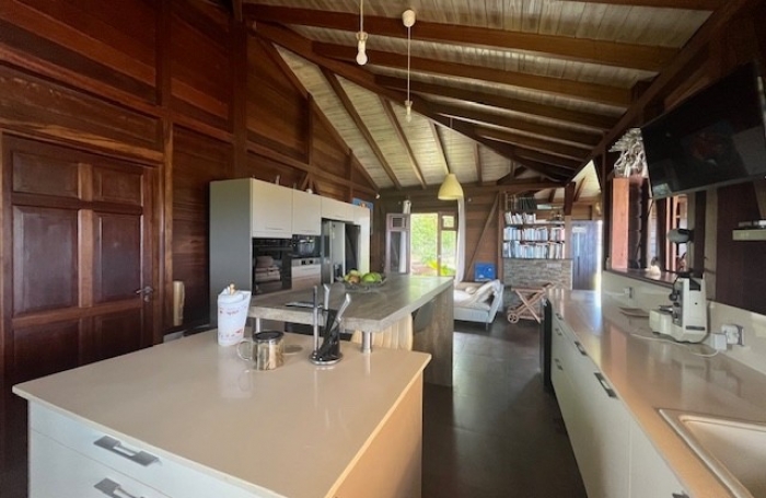 Vente Maison 150m&sup2; 4 pi&#232;ces Case-Pilote