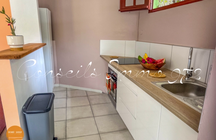 À LOUER   Maison F3 meublée avec jacuzzi   Rivière-Pilote