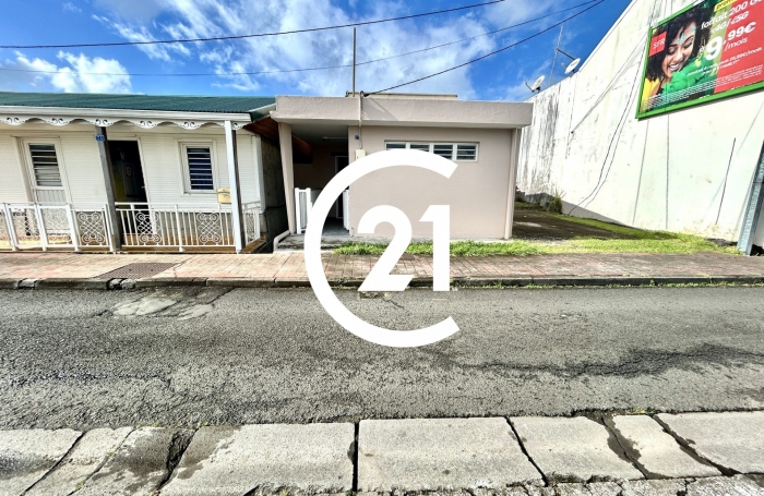 Location Maison 97215