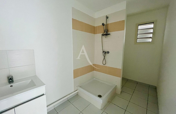 Vente Appartement 61.7m² 3 pièces Le Lamentin