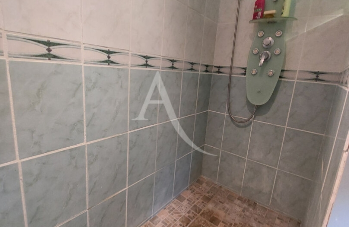 Vente Appartement 57.59m&sup2; 3 pi&egrave;ces Fort de france