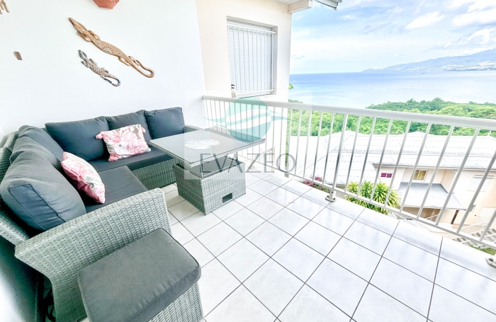 Appartement T2 de 37m2 + terrasse 12m2 TROIS ILETS