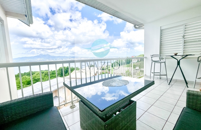 Appartement T2 de 37m2 + terrasse 12m2 TROIS ILETS