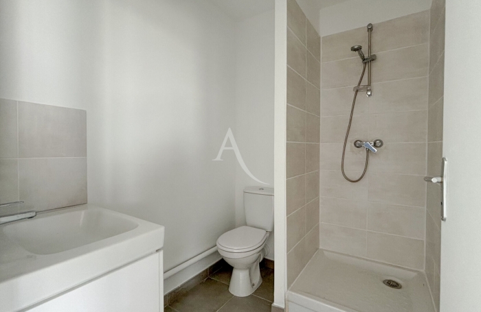 Location Appartement 26.8m² 1 pièce Fort de france