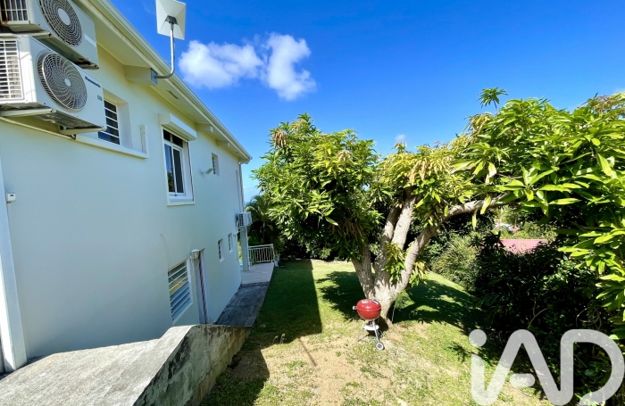 Vente Maison 145m&sup2; 6 pièces La Trinit&eacute;
