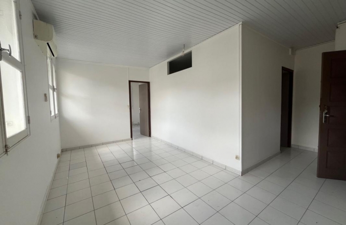 Location Appartement 53.54m&sup2; 3 pièces Fort de france