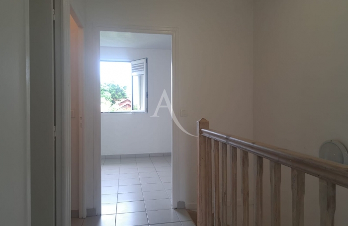 Vente Appartement 73.72m&sup2; 3 pi&egrave;ces Le Vauclin