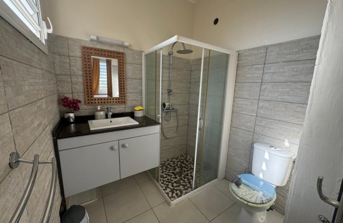 Location Maison 190m&sup2; 5 pièces Fort de france