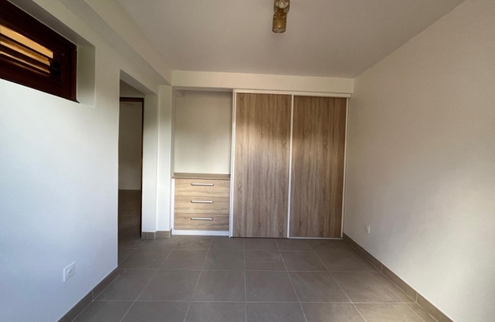 Location Maison 98.31m&sup2; 4 pièces Fort de france