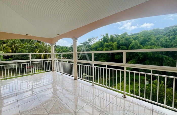 Vente Maison 130.2m&sup2; 4 pi&egrave;ces Schoelcher