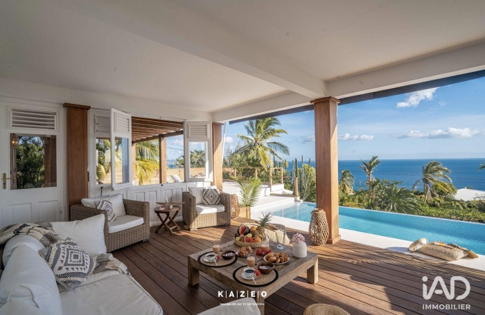 Vente Maison 200m&sup2; 7 pièces Case-Pilote