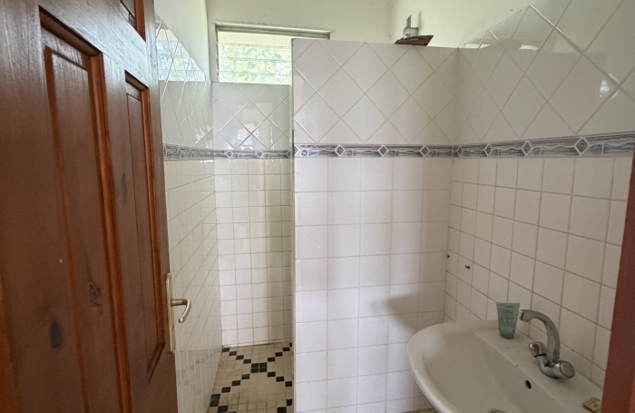 Maison &agrave; r&eacute;nover au Saint-Esprit