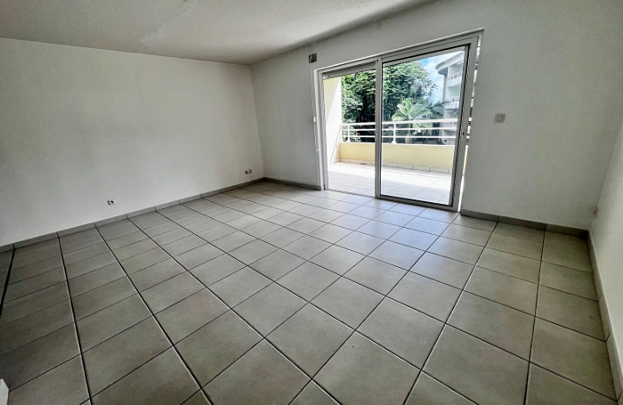 Vente Appartement 60m&sup2; 3 pi&egrave;ces Fort de france