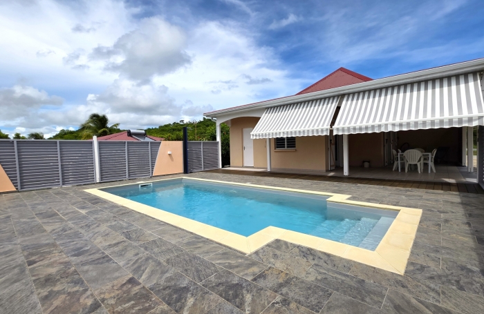 &Agrave; vendre : Superbe villa s&eacute;curis&eacute;e au Cap Chevalier &agrave; SAINTE-ANNE