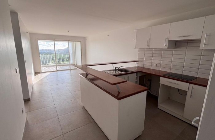 Location Appartement 63.65m&sup2; 3 pièces Le Vauclin