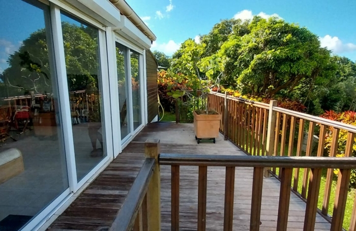 Villa familiale avec vue imprenable sur la Pel&eacute;e - LE MORNE-VERT