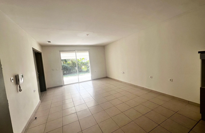 Vente Appartement 42.19m&sup2; 2 pi&egrave;ces Fort de france