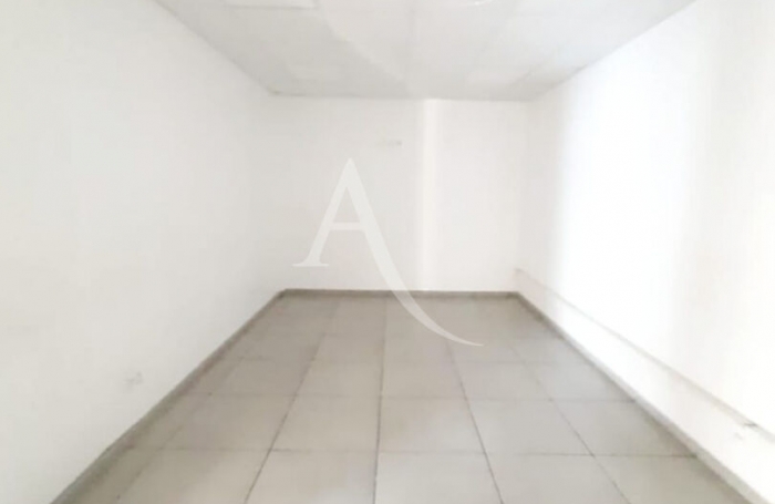 Vente Bureaux 150m&sup2; 10 pi&egrave;ces Fort de france