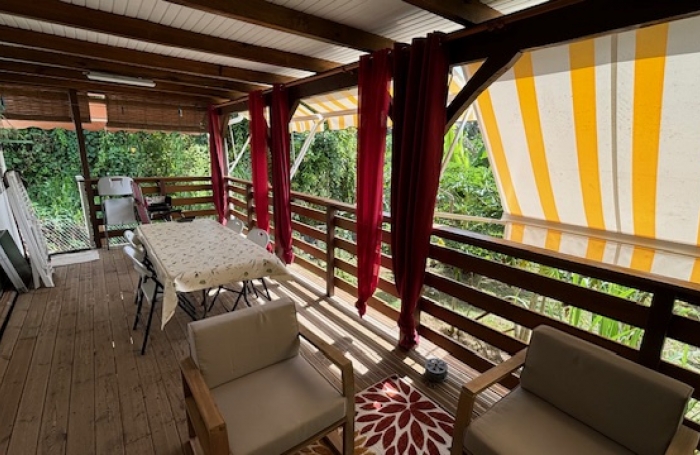 Charmante maison F3 vendue meubl&eacute;e et r&eacute;nov&eacute;e   PETIT-BOURG