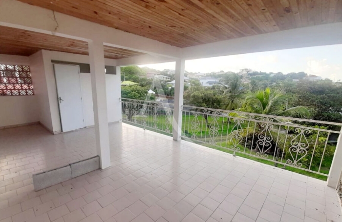 Vente Maison 169m&sup2; 8 pi&egrave;ces Le Vauclin