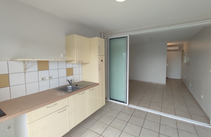 Studio id&eacute;alement situ&eacute; &agrave; Terreville