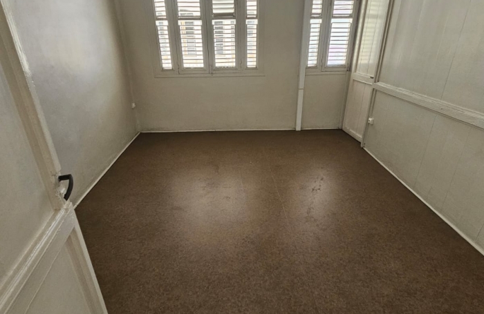 FORT-DE-FRANCE   Immeuble mixte id&eacute;al investissement