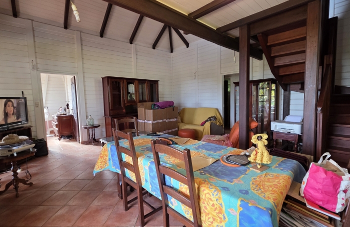 Ravissante maison de campagne de plain-pied avec grand jardin arbor&eacute; &agrave; RIVIERE-PILOTE