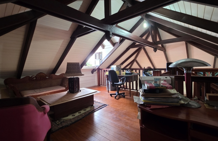 Ravissante maison de campagne de plain-pied avec grand jardin arbor&eacute; &agrave; RIVIERE-PILOTE