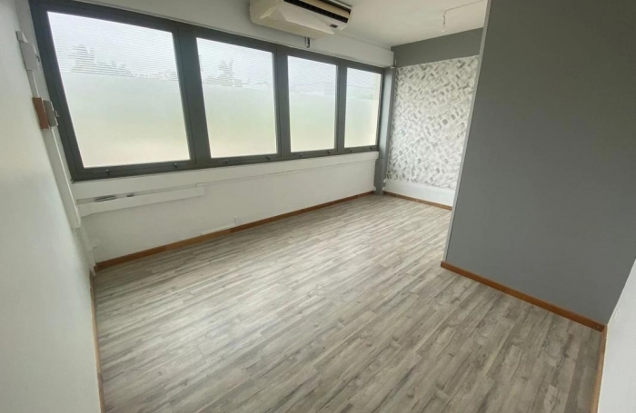 Vente Bureaux 40m&sup2; 3 pièces Le Lamentin