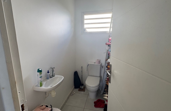 Maison r&eacute;cente de plain-pied - lou&eacute;e non meubl&eacute;- Le Robert