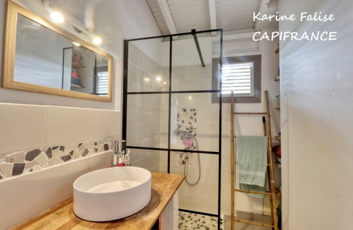 Vente Maison 77m&sup2; 4 pièces Sainte Luce