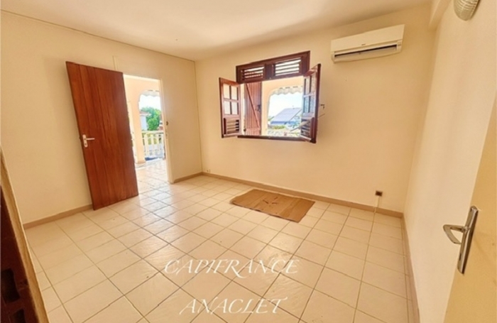 Location Maison 135m&sup2; 7 pièces Le Lamentin