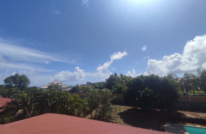 Villa prestige T5 au charme cr&eacute;ole - Cap Est