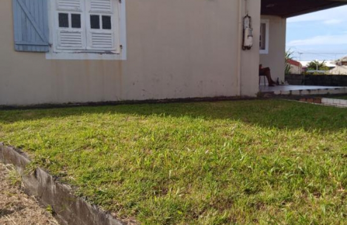 Vente Maison 206m&sup2; 4 pièces Basse-Pointe