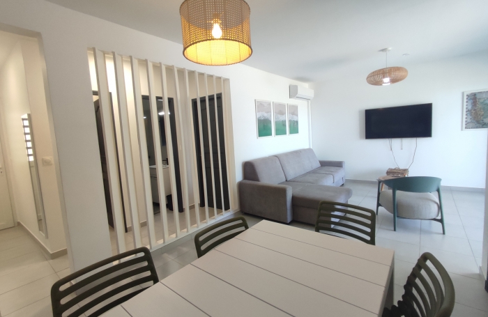 Bel appartement T4  Pointe Faula