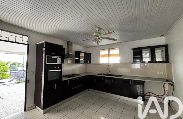 Vente Maison 98m&sup2; 4 pièces Le Lamentin