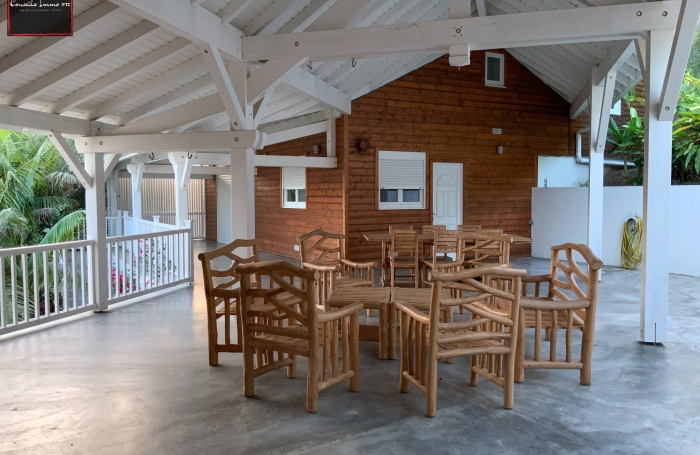 Villa Meubl&eacute;e F4/5 avec Piscine priv&eacute;e - Le Diamant (97223)