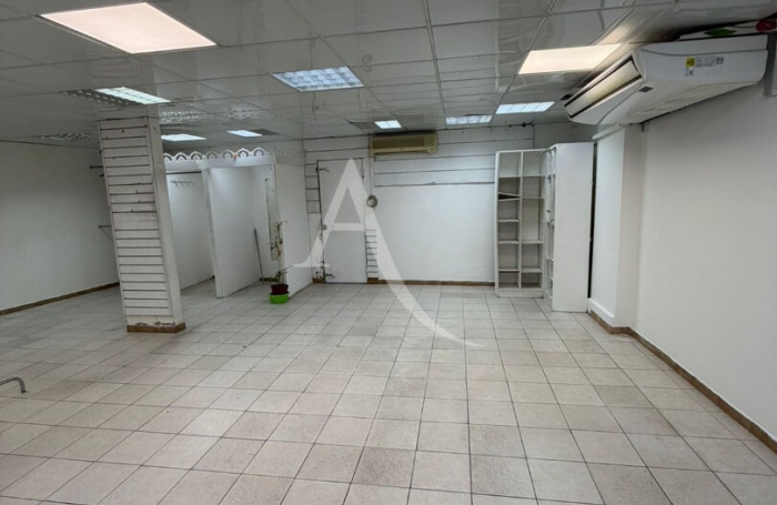 Location Divers 90m&sup2; Fort de france