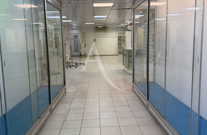 Location Divers 90m&sup2; Fort de france