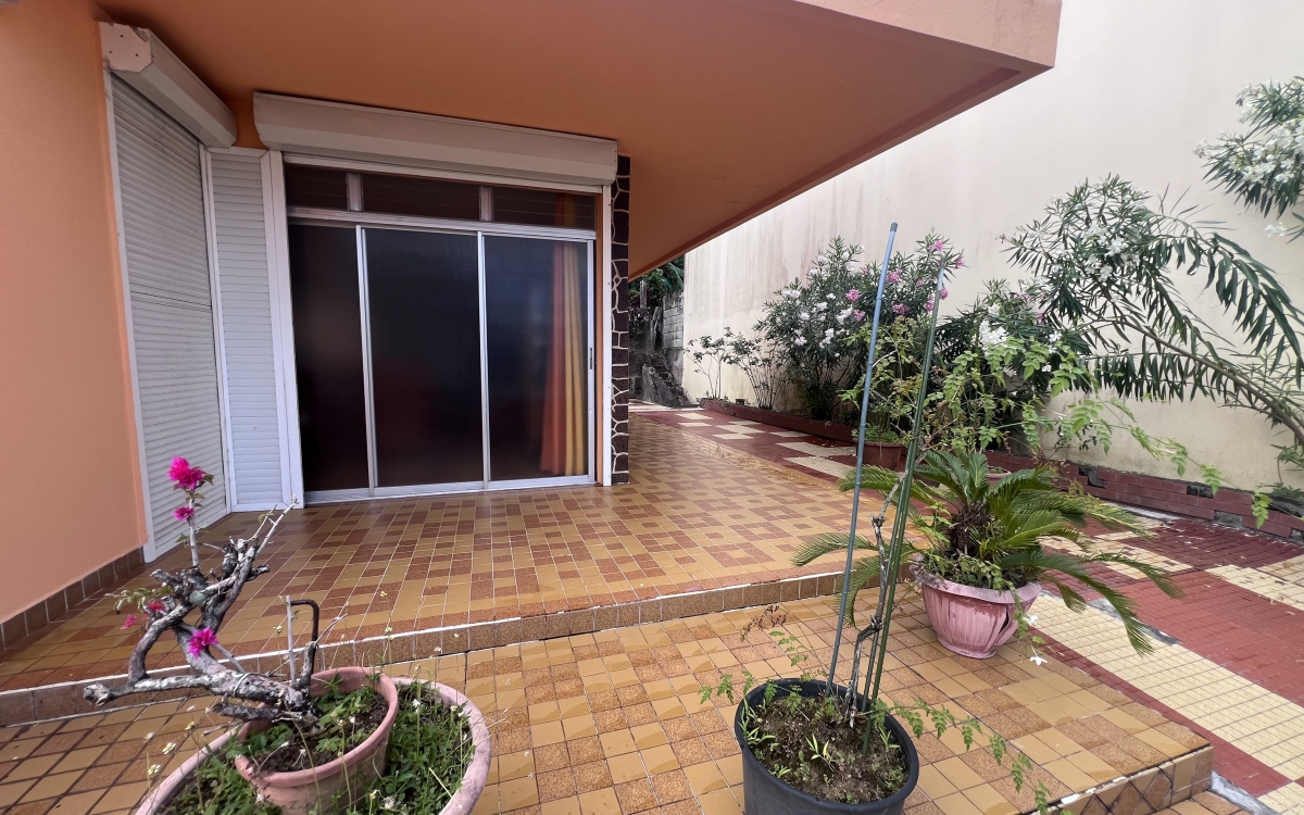  Trinit&eacute; bourg- Villa 4 chambres avec grands volumes - 390K&euro;
