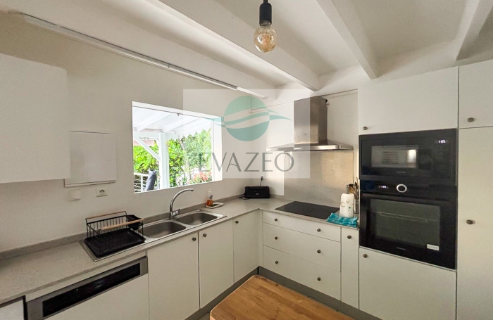 VILLA 3 CHAMBRES AVEC PISCINE ET VUE MER - RIVIERE SALEE