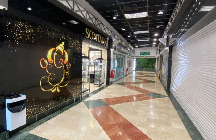 Vente Local commercial 66m&sup2; Le Lamentin