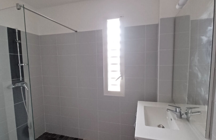 Location Appartement 75m&sup2; 3 pi&egrave;ces Le Lamentin
