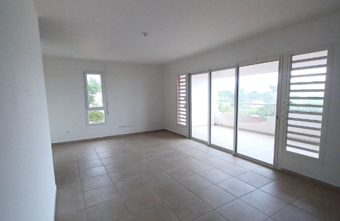 Location Appartement 75m&sup2; 3 pi&egrave;ces Le Lamentin